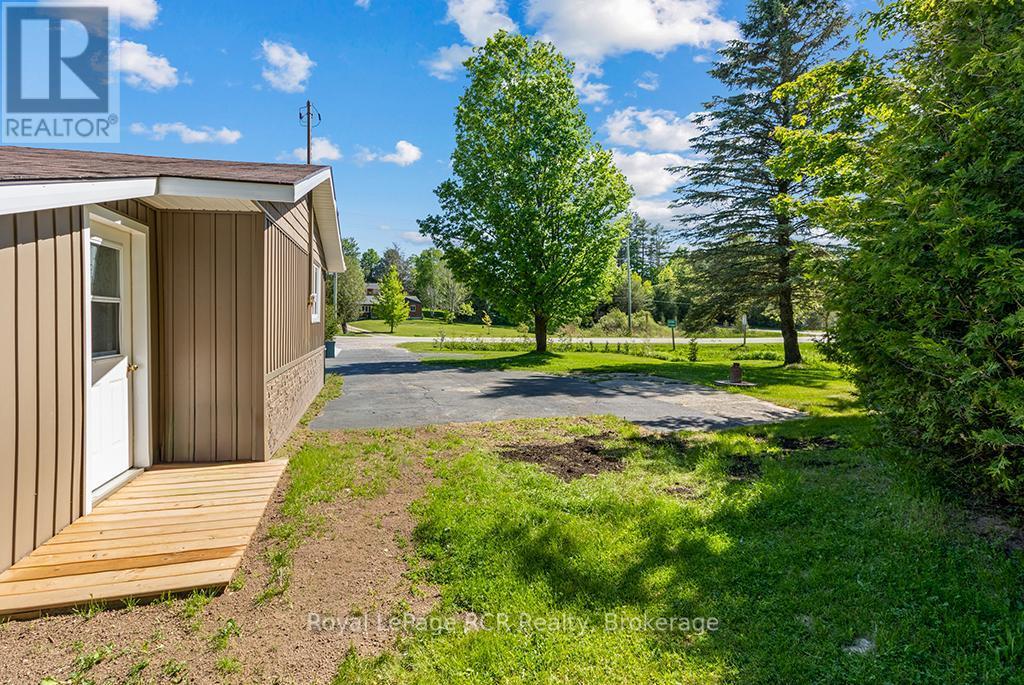 












405009 GREY 4 ROAD

,
Grey Highlands,




Ontario
N0C1K0

