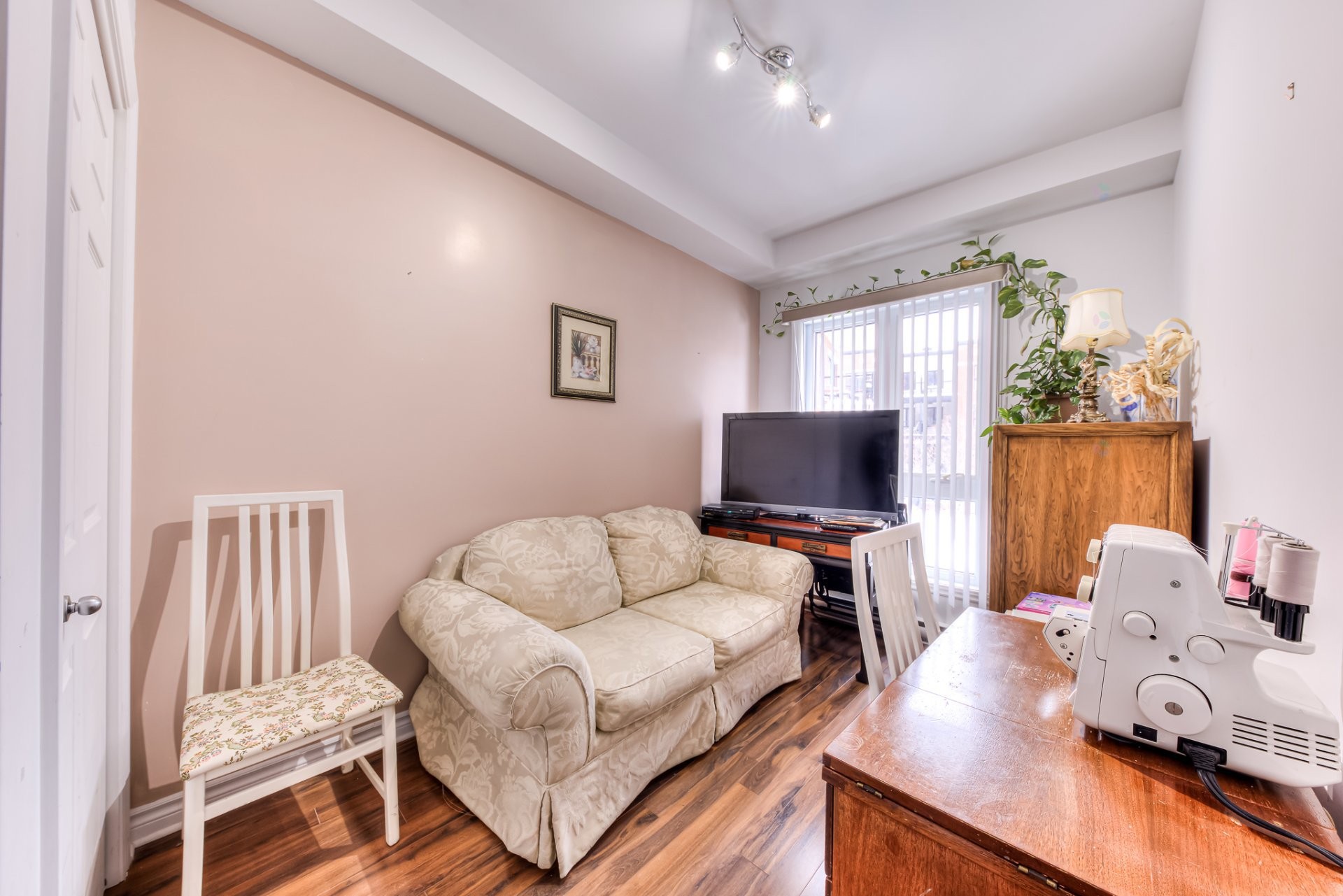 









4700


Boul. Henri-Bourassa O.

, 206,
Montréal (Saint-Laurent),




QC
H4L0A6

