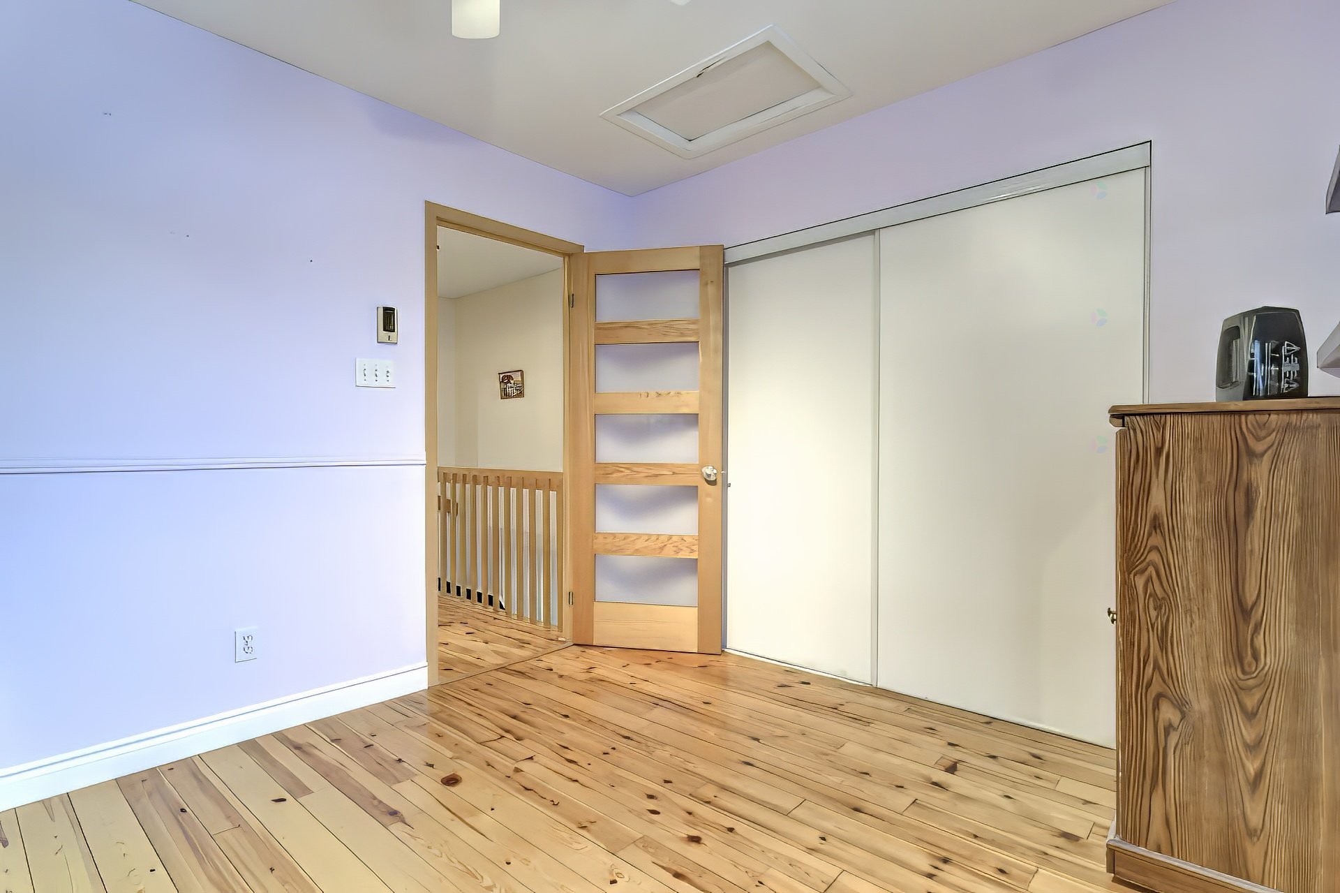 









492


Rue Médard-Bourgault

,
Laval (Sainte-Rose),




QC
H7L5M5

