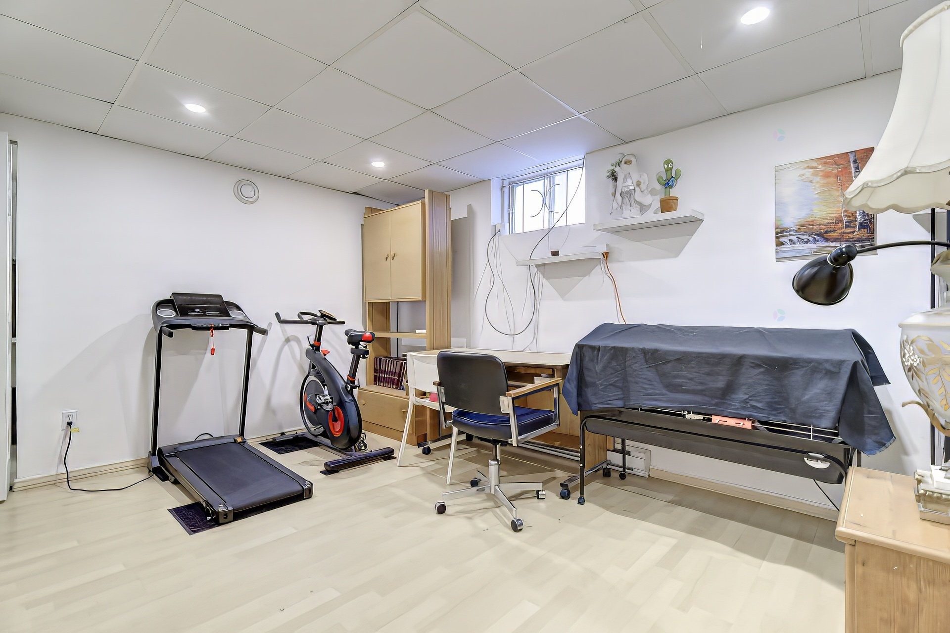 









492


Rue Médard-Bourgault

,
Laval (Sainte-Rose),




QC
H7L5M5

