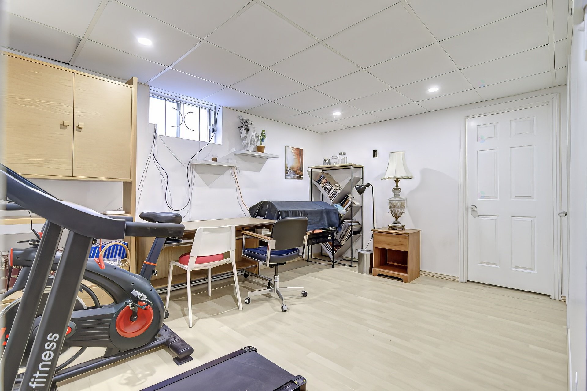 









492


Rue Médard-Bourgault

,
Laval (Sainte-Rose),




QC
H7L5M5

