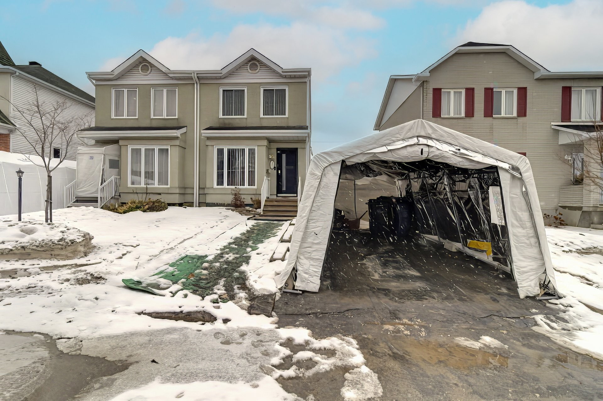 









492


Rue Médard-Bourgault

,
Laval (Sainte-Rose),




QC
H7L5M5

