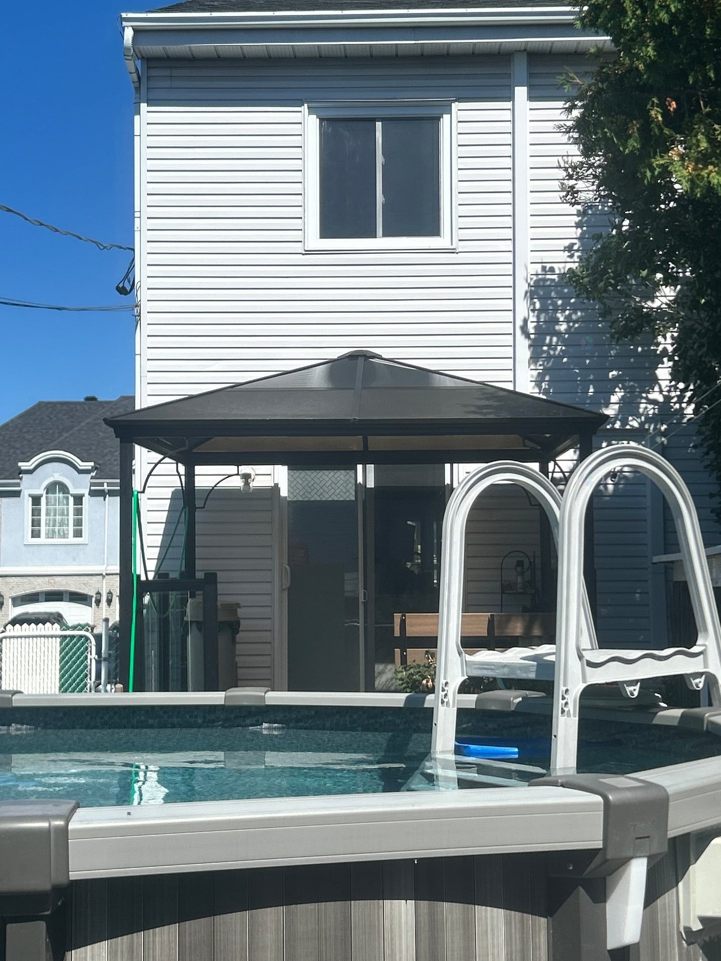 









492


Rue Médard-Bourgault

,
Laval (Sainte-Rose),




QC
H7L5M5

