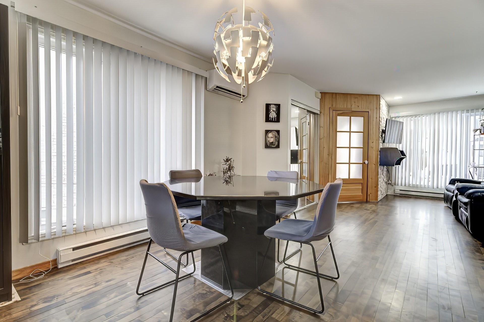 









492


Rue Médard-Bourgault

,
Laval (Sainte-Rose),




QC
H7L5M5

