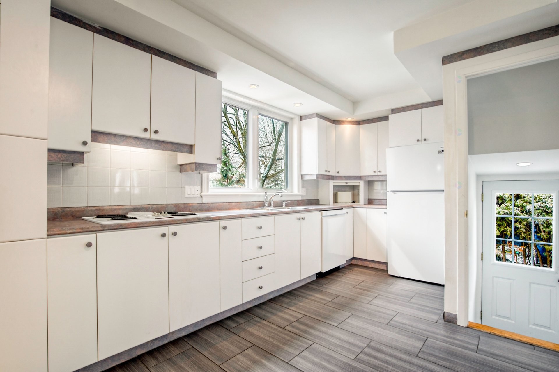 









1191


Rue Dulude

,
Saint-Bruno-de-Montarville,




QC
J3V3N1

