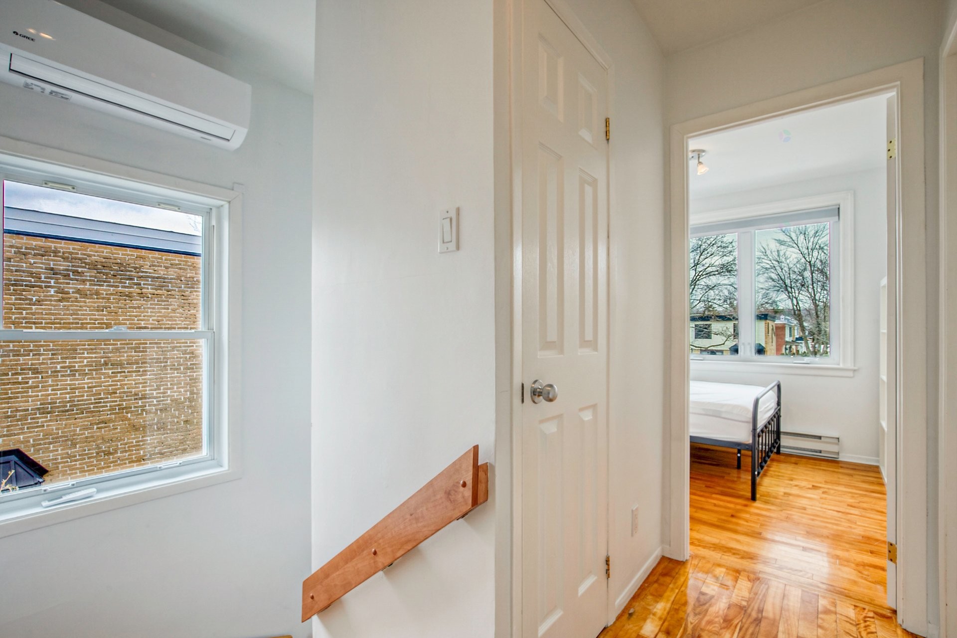 









1191


Rue Dulude

,
Saint-Bruno-de-Montarville,




QC
J3V3N1

