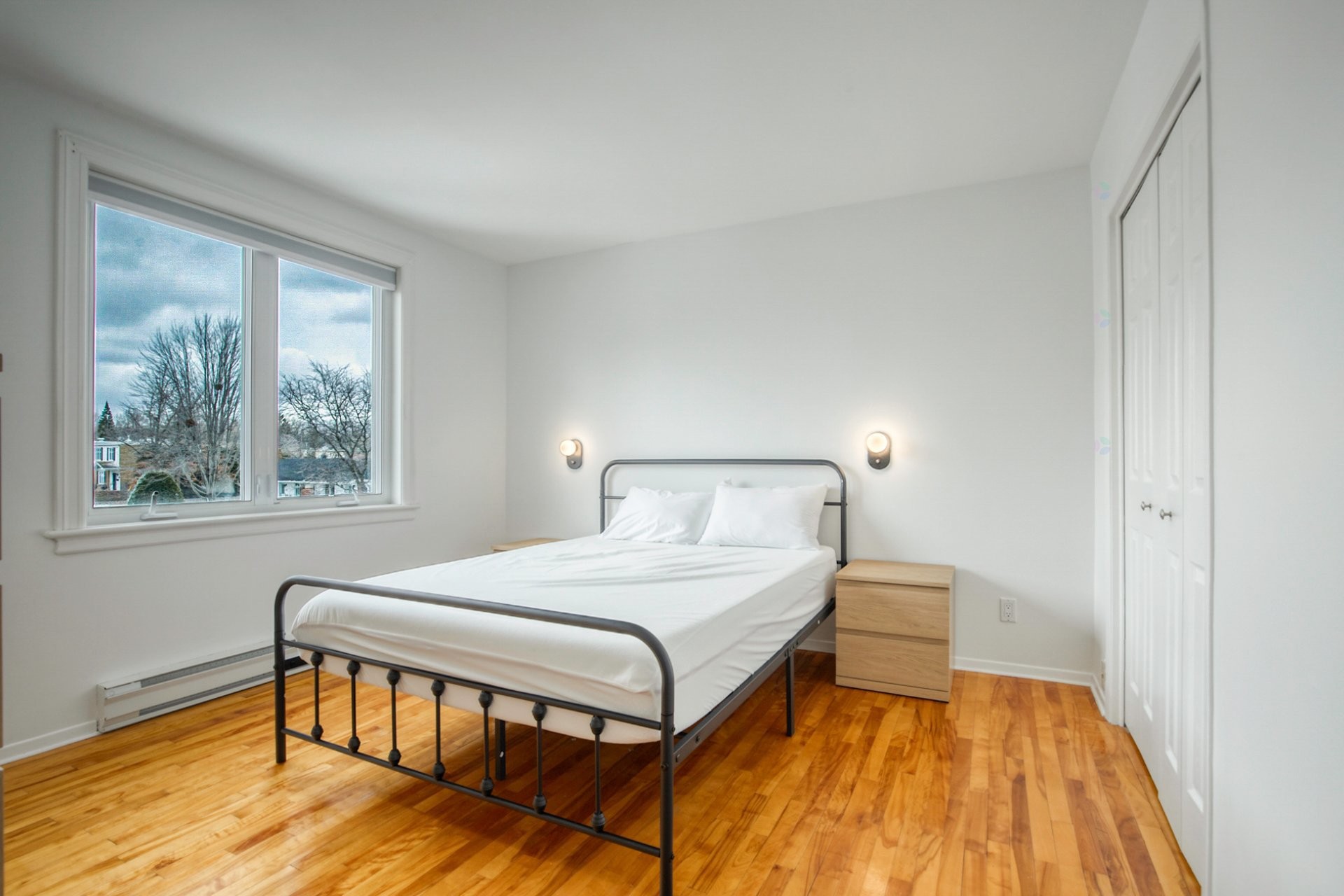 









1191


Rue Dulude

,
Saint-Bruno-de-Montarville,




QC
J3V3N1

