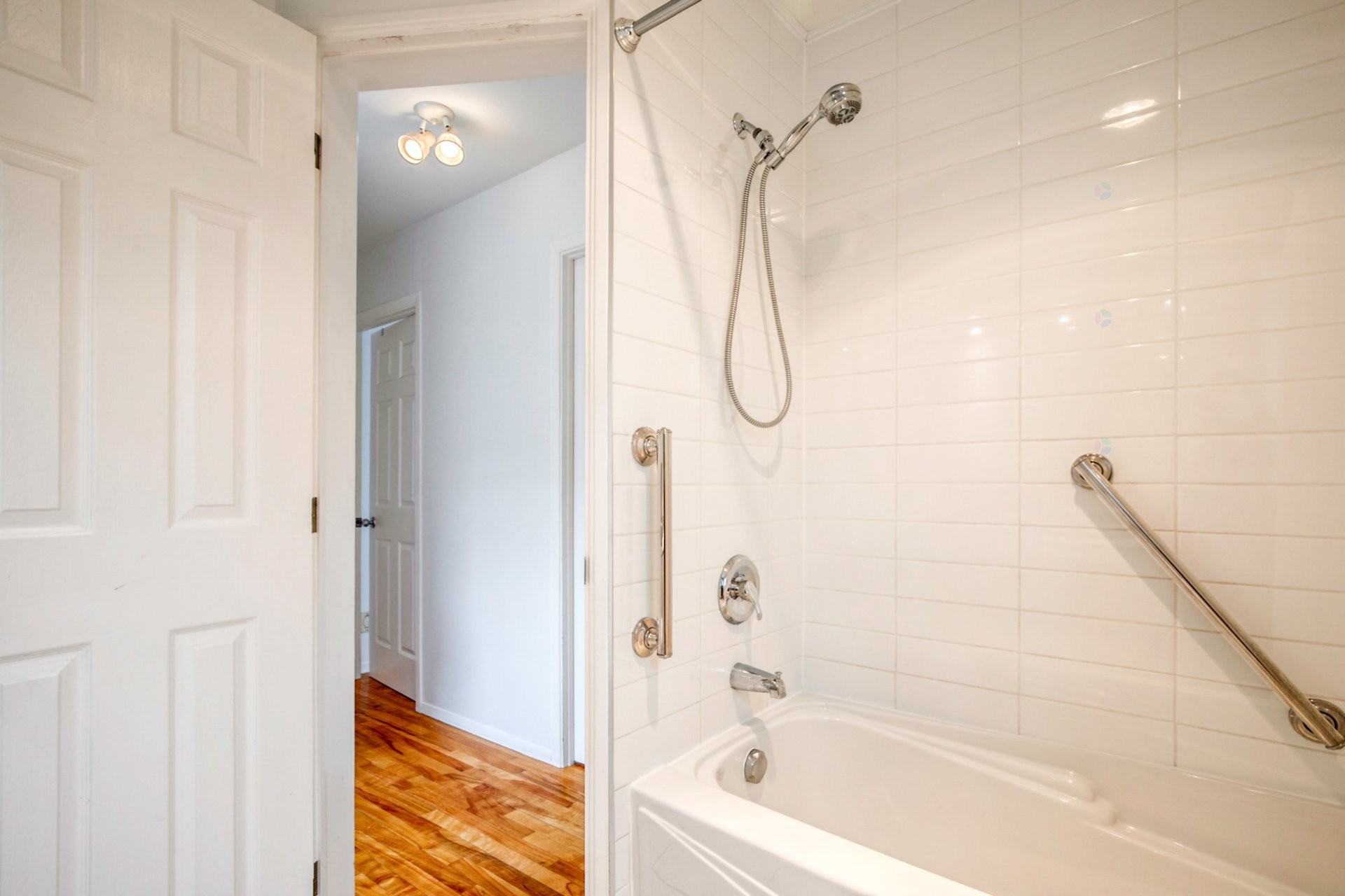 









1191


Rue Dulude

,
Saint-Bruno-de-Montarville,




QC
J3V3N1

