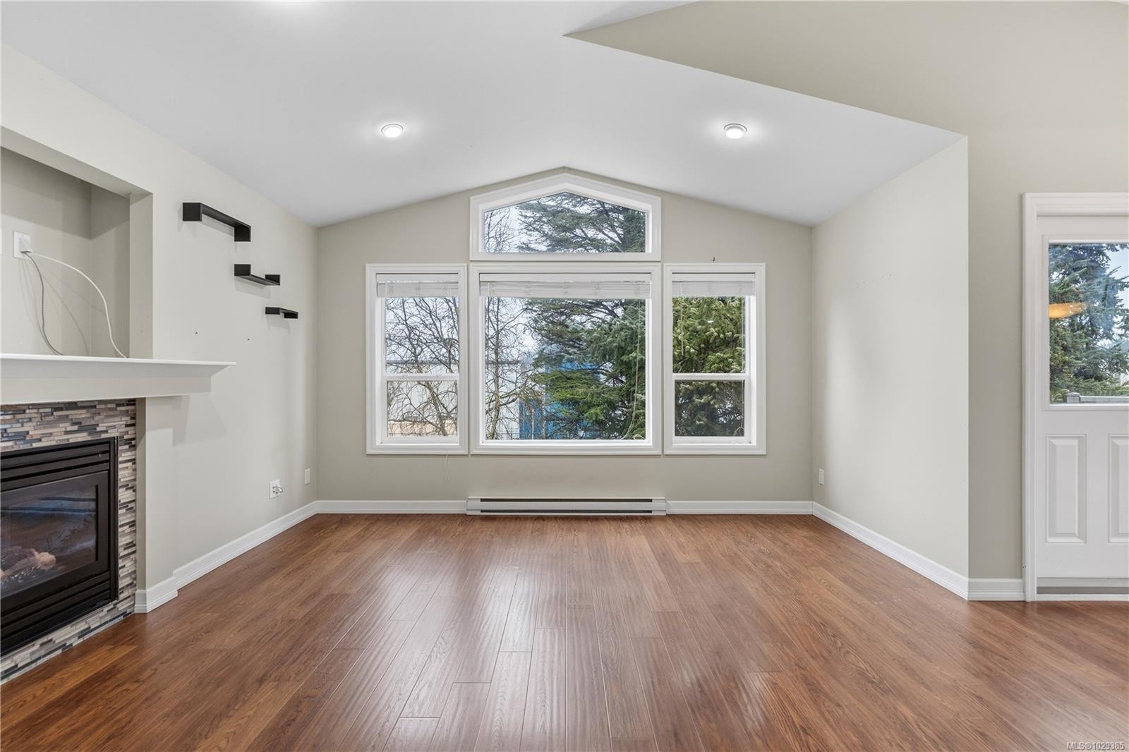 









1076


Jenkins

Ave,
Langford,




BC
V9B 2N7

