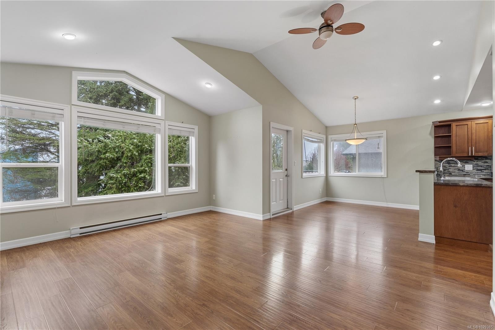 









1076


Jenkins

Ave,
Langford,




BC
V9B 2N7

