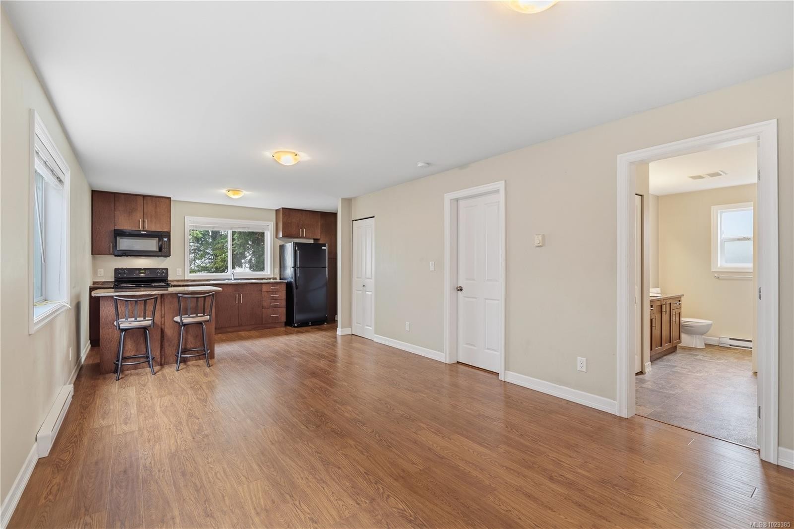 









1076


Jenkins

Ave,
Langford,




BC
V9B 2N7

