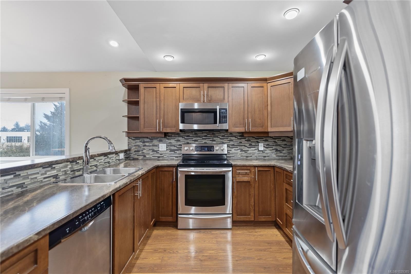 









1076


Jenkins

Ave,
Langford,




BC
V9B 2N7

