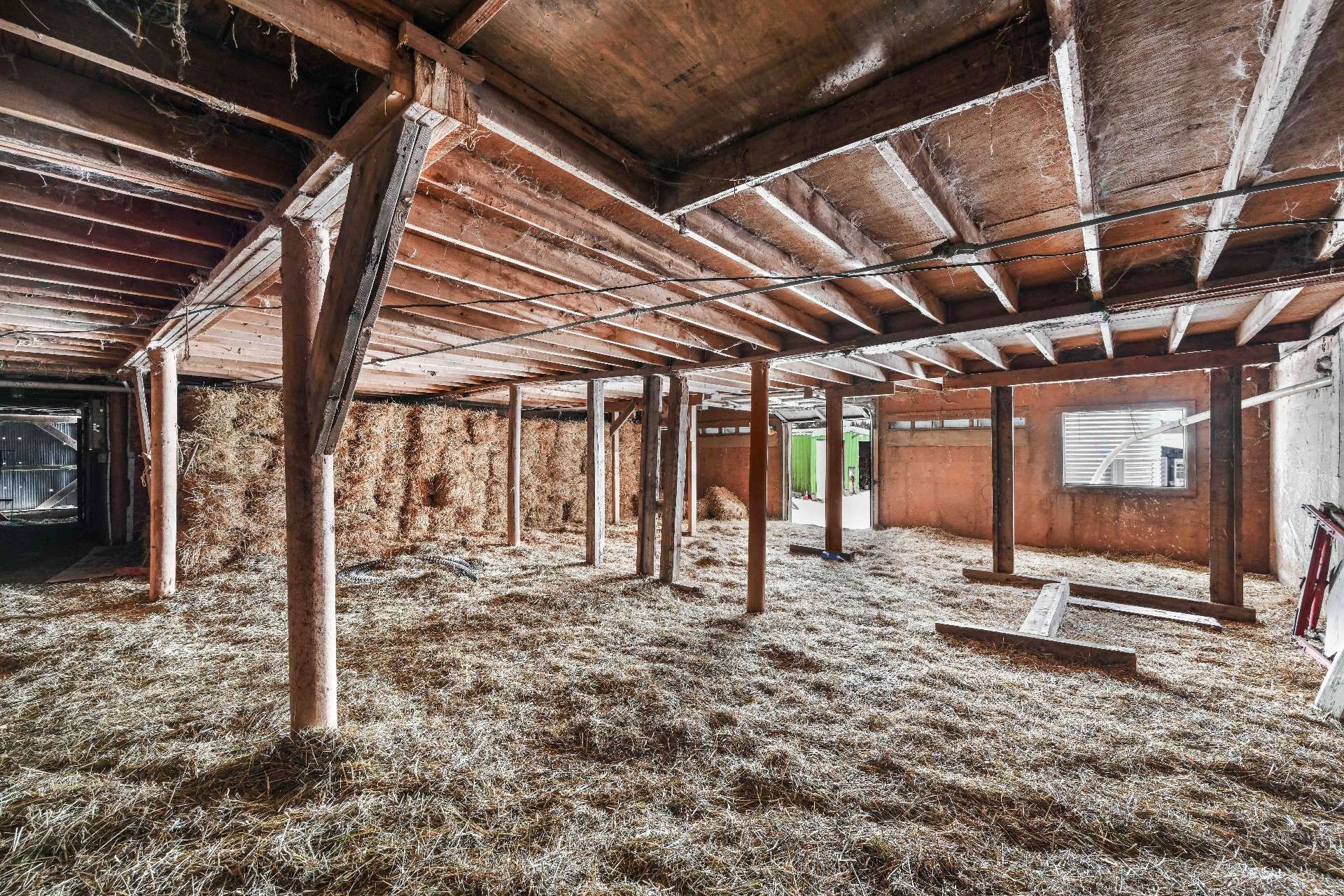 









2402


2e Rue

,
Sainte-Sophie,







QC
J5J1N5

