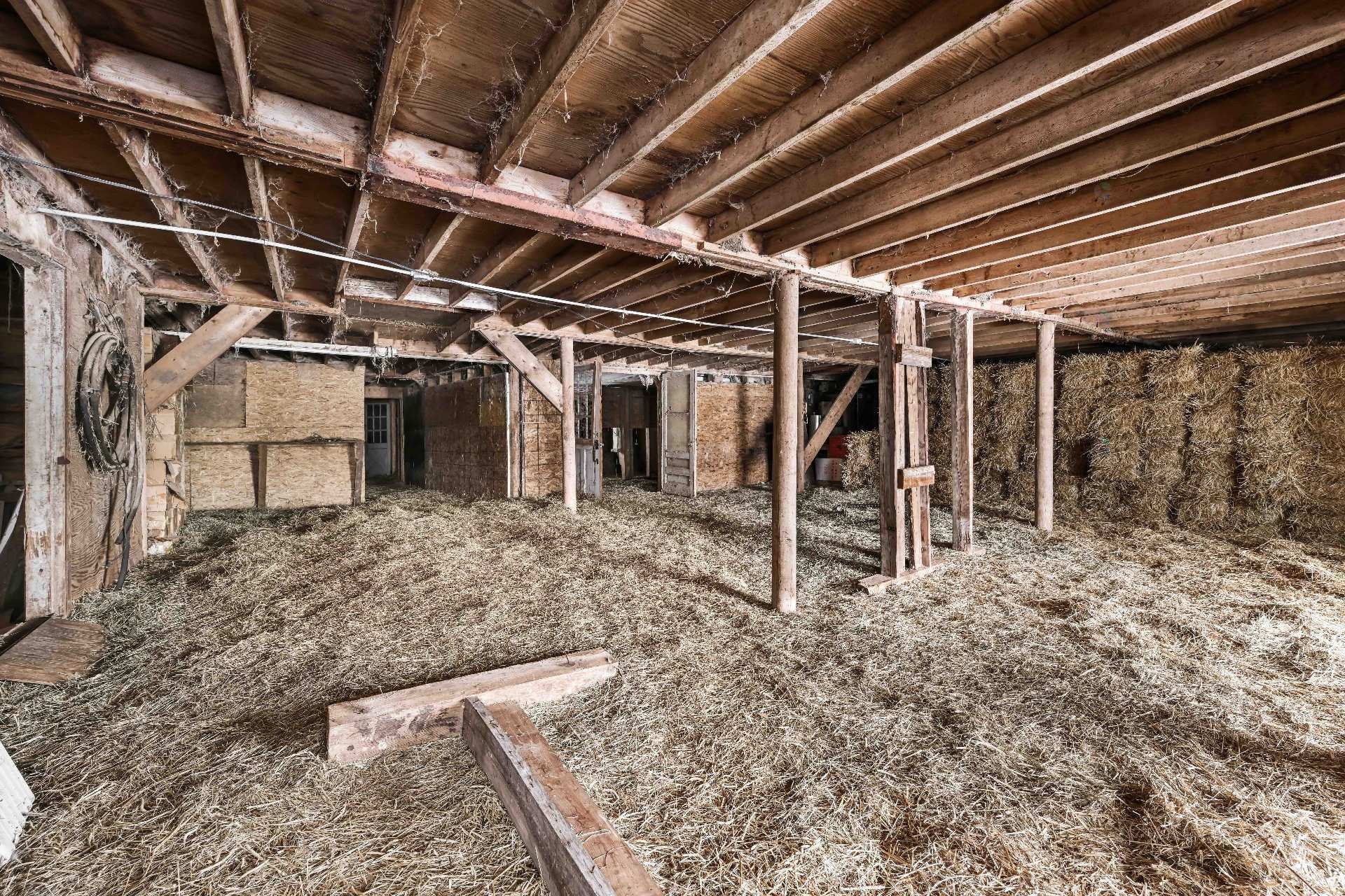 









2402


2e Rue

,
Sainte-Sophie,







QC
J5J1N5

