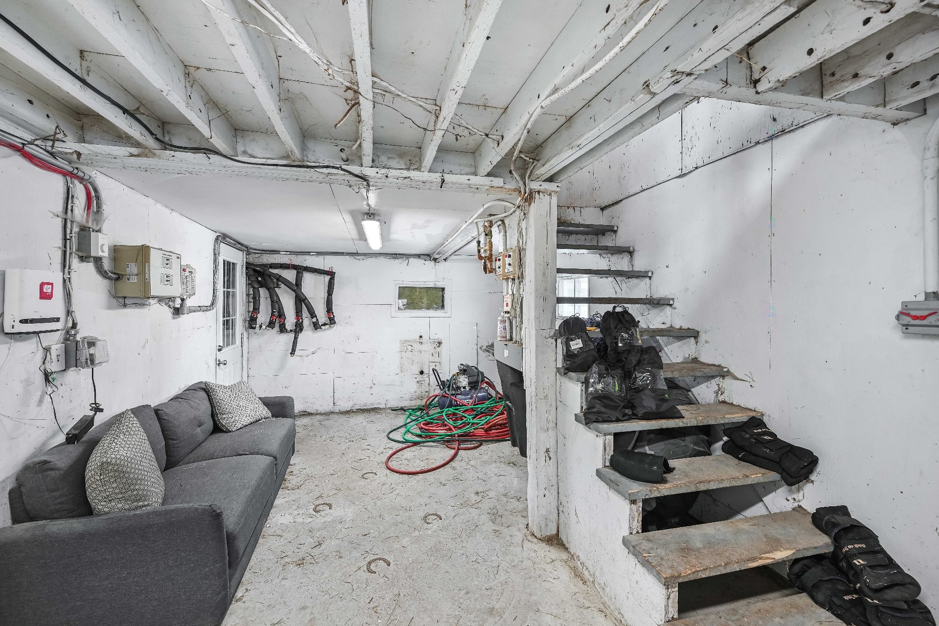 









2402


2e Rue

,
Sainte-Sophie,







QC
J5J1N5

