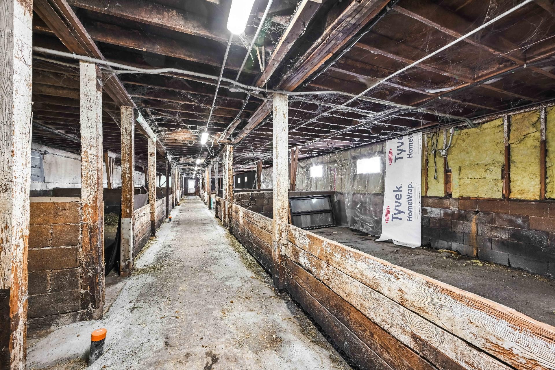 









2402


2e Rue

,
Sainte-Sophie,







QC
J5J1N5

