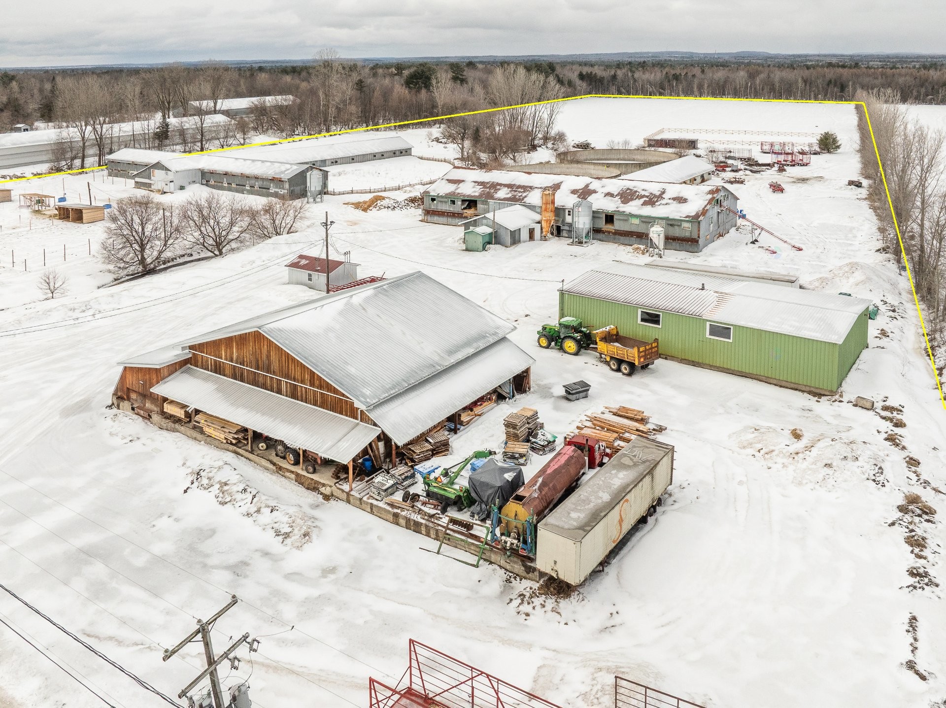 









2402


2e Rue

,
Sainte-Sophie,







QC
J5J1N5

