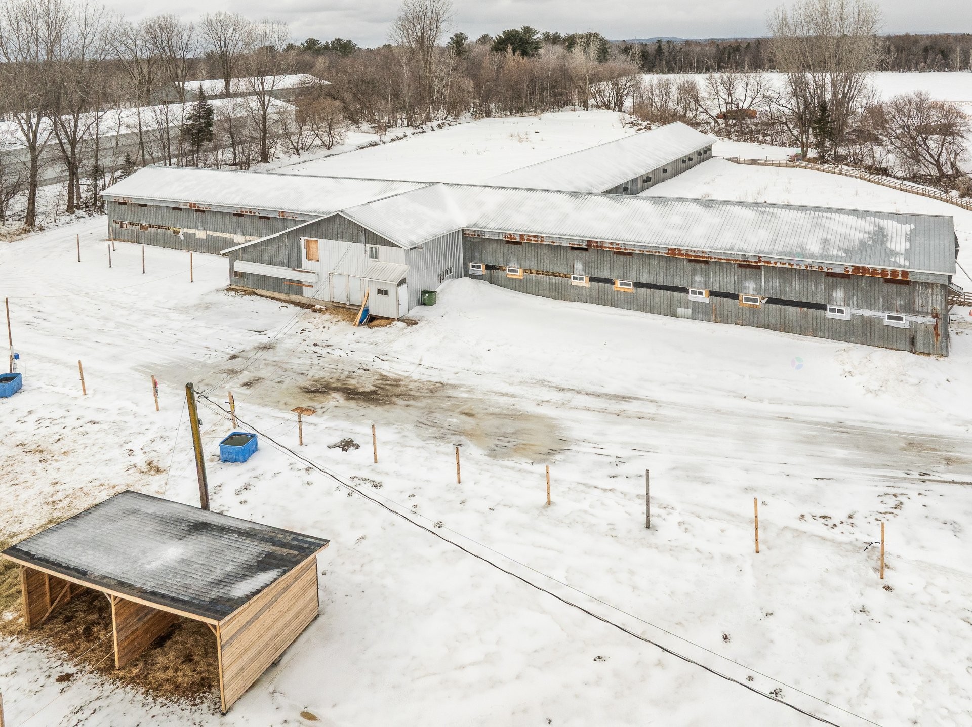 









2402


2e Rue

,
Sainte-Sophie,







QC
J5J1N5

