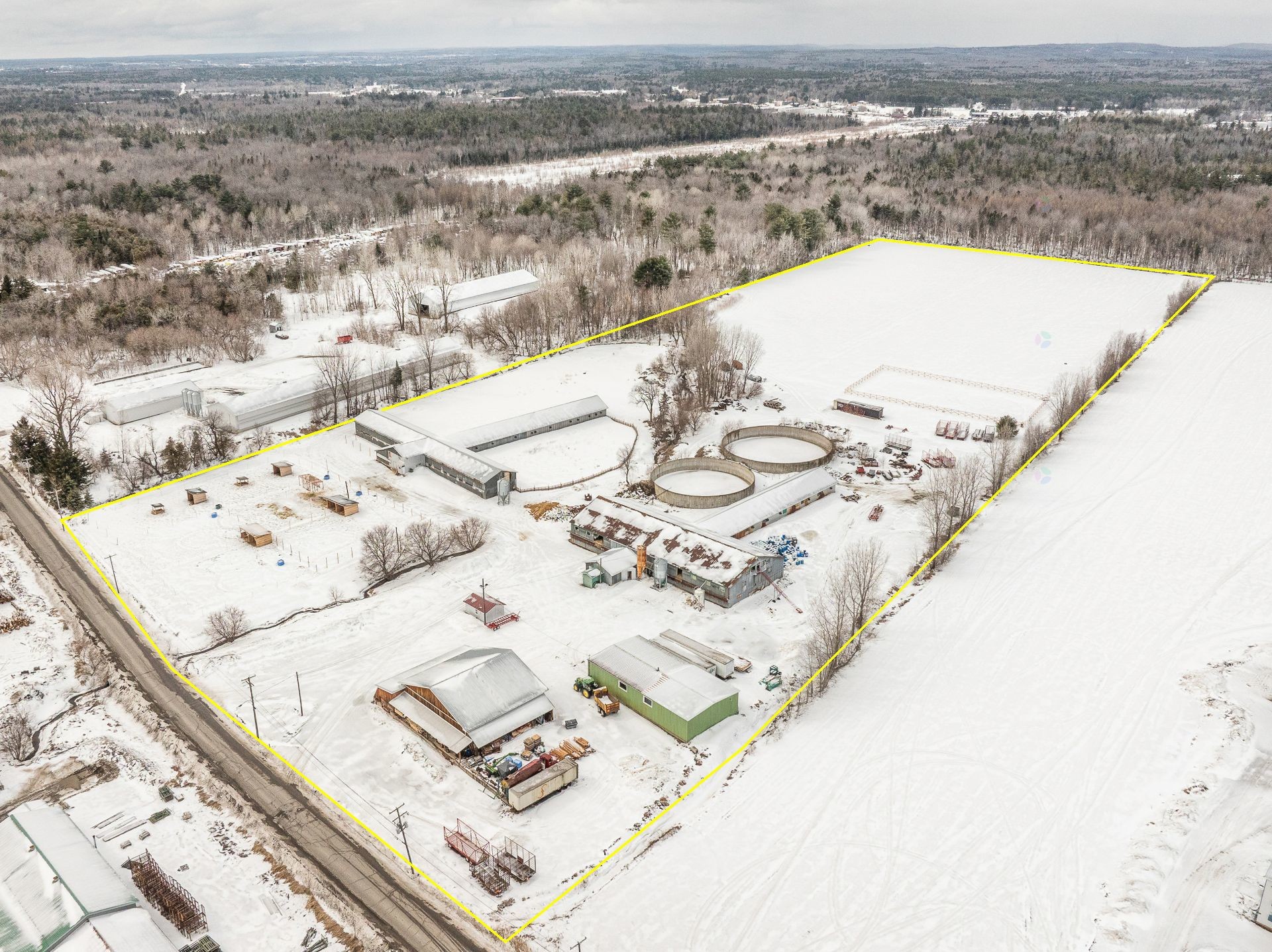 









2402


2e Rue

,
Sainte-Sophie,







QC
J5J1N5

