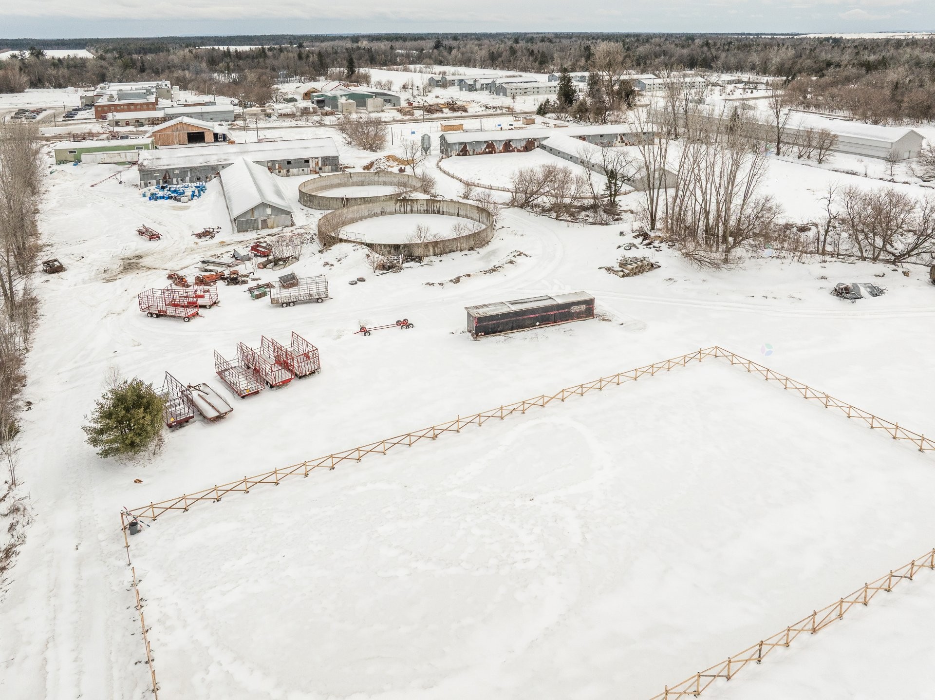 









2402


2e Rue

,
Sainte-Sophie,







QC
J5J1N5

