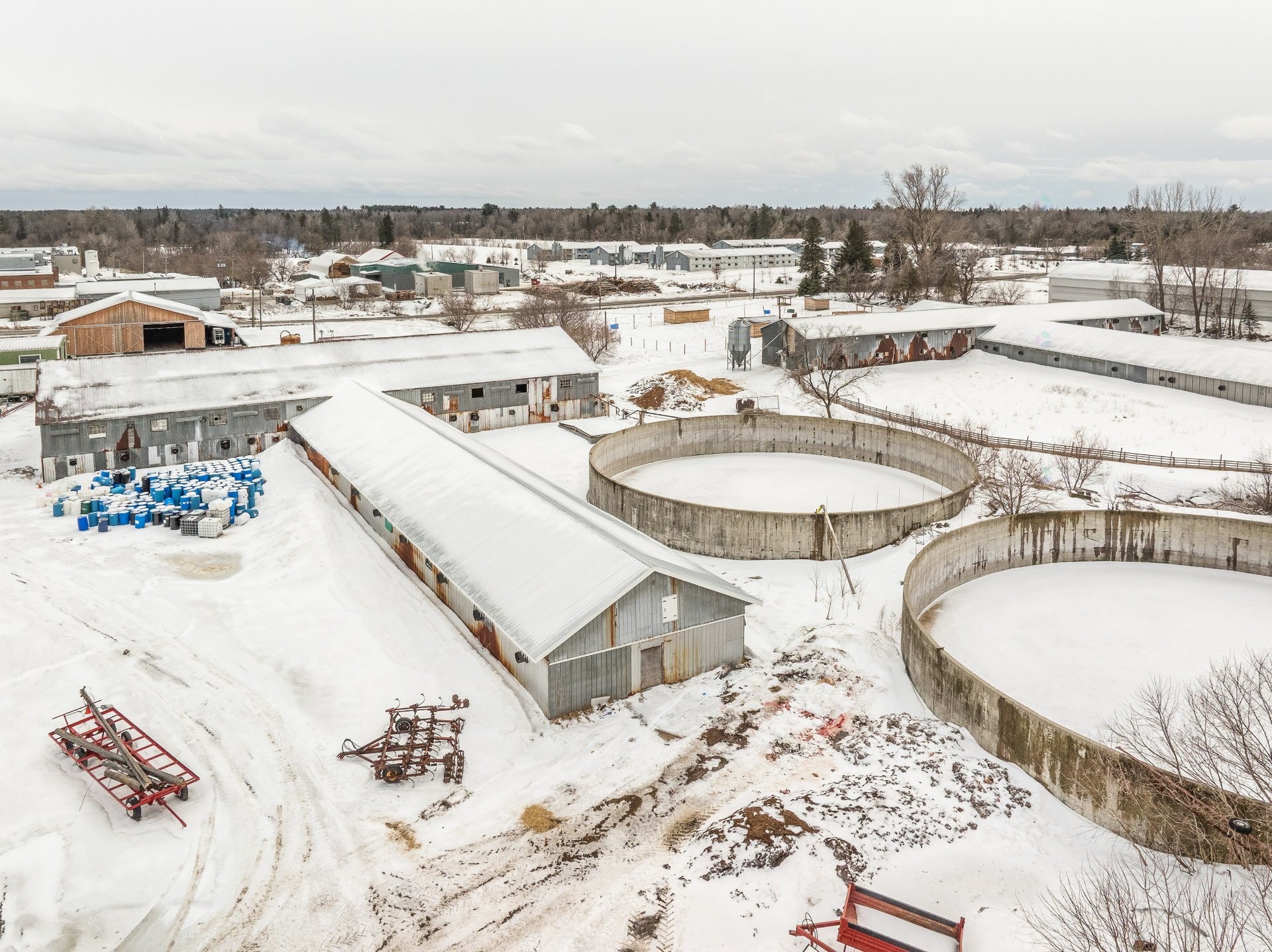 









2402


2e Rue

,
Sainte-Sophie,







QC
J5J1N5

