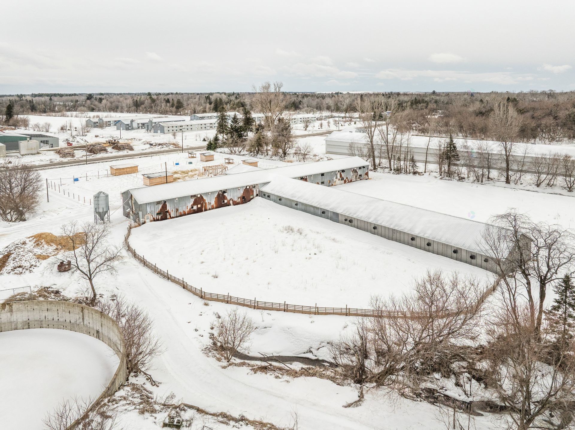 









2402


2e Rue

,
Sainte-Sophie,







QC
J5J1N5

