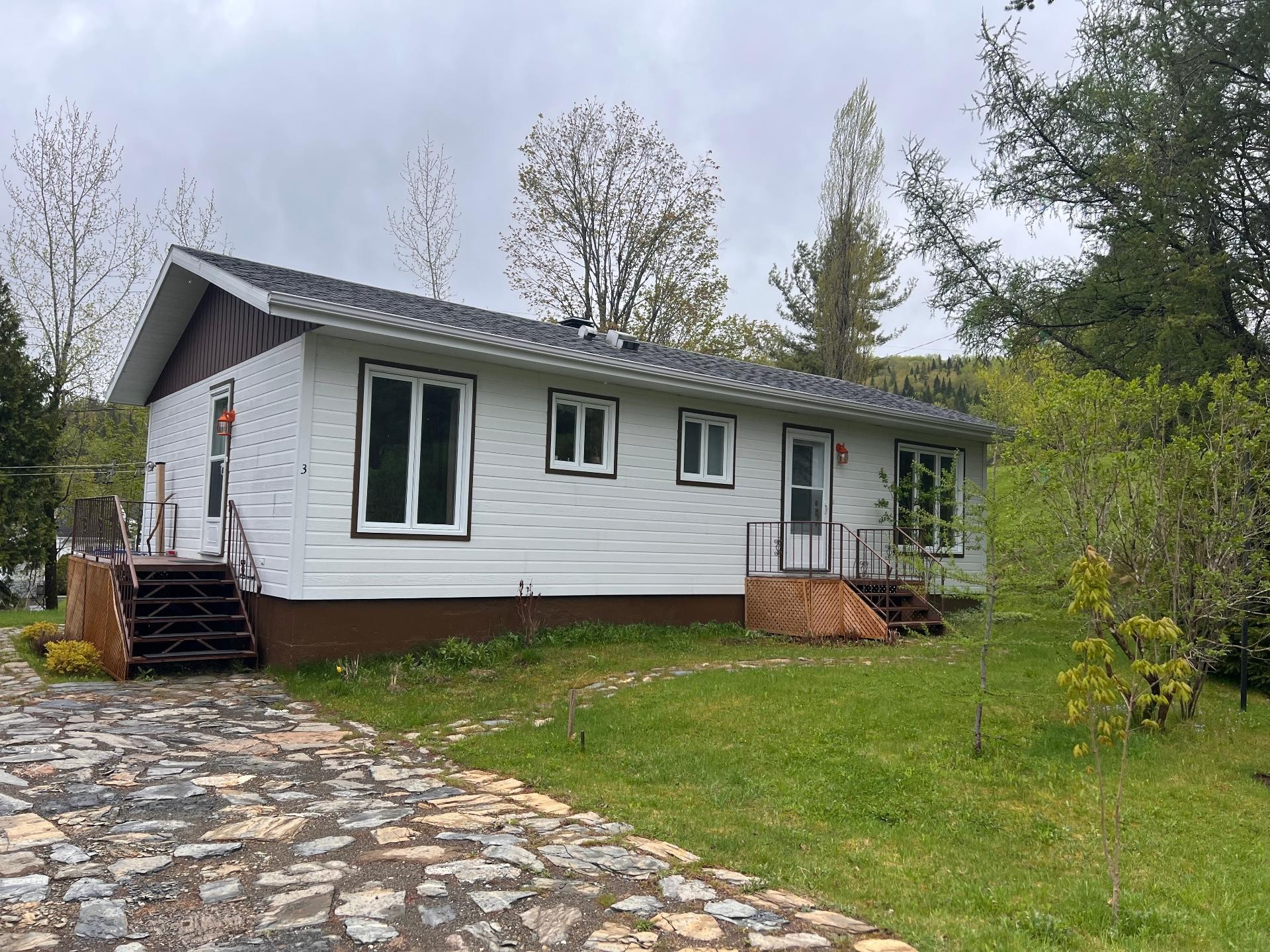 









3


Rue du Beau-Pré

,
Matapédia,




QC
G0J1V0

