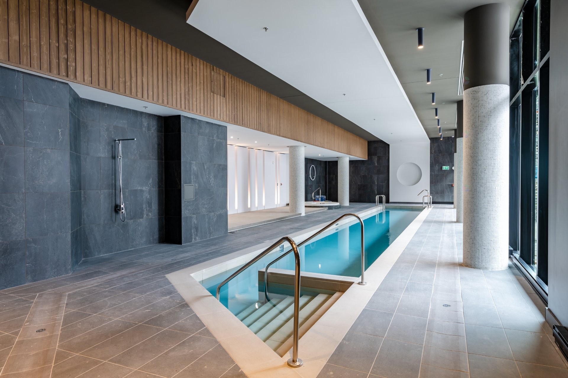 









505


Rue de l'Escale

, 321,
Brossard,




QC
J4Z0T3

