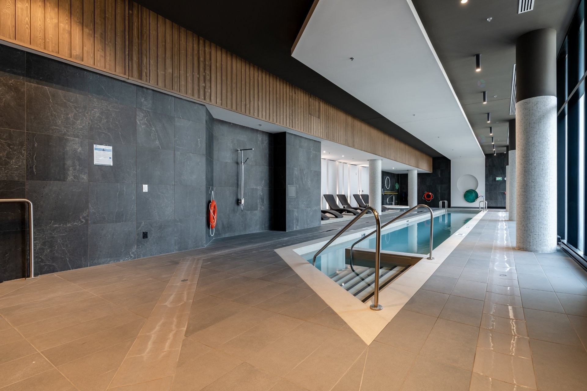 









505


Rue de l'Escale

, 321,
Brossard,




QC
J4Z0T3

