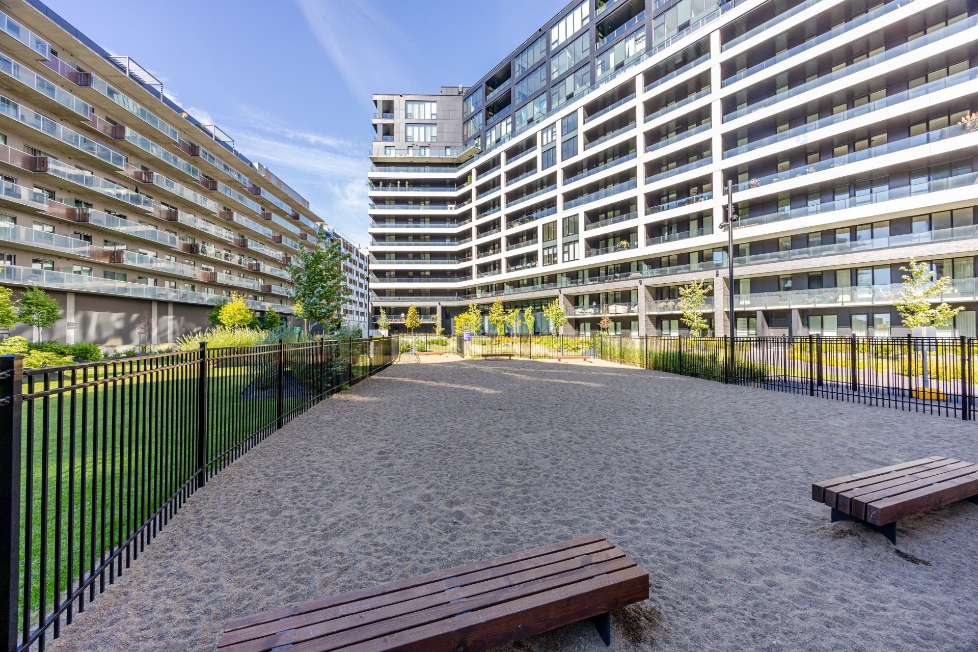 









505


Rue de l'Escale

, 321,
Brossard,




QC
J4Z0T3

