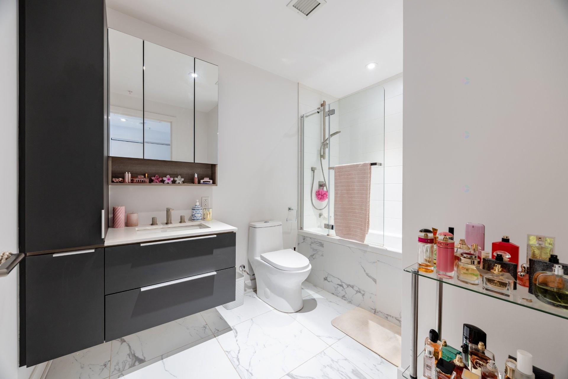 









505


Rue de l'Escale

, 321,
Brossard,




QC
J4Z0T3

