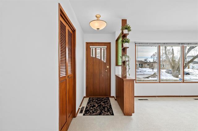 









35


Masterton

CR,
Winnipeg,




MB
R2P 0M8

