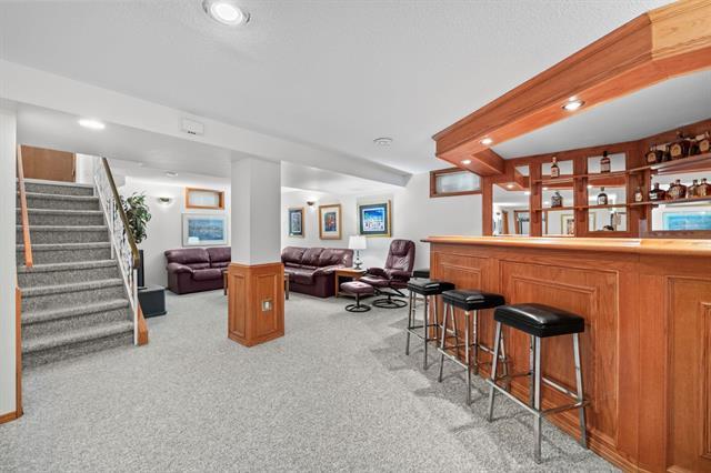 









35


Masterton

CR,
Winnipeg,




MB
R2P 0M8

