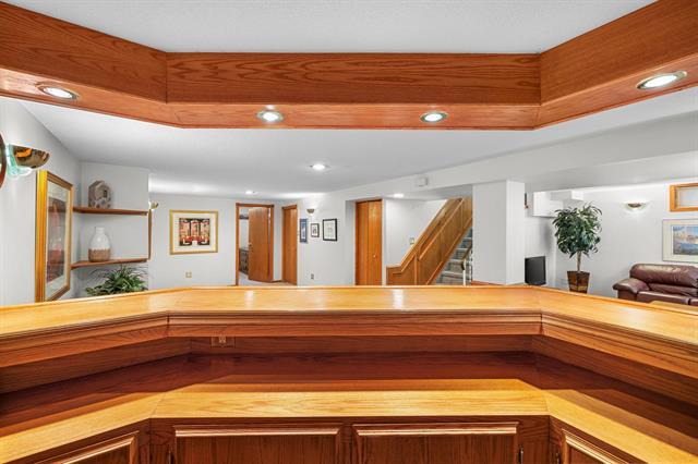 









35


Masterton

CR,
Winnipeg,




MB
R2P 0M8

