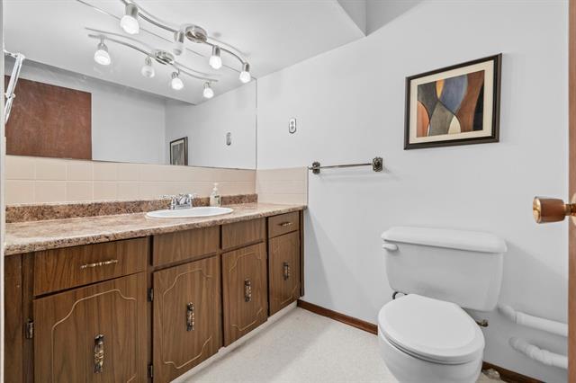 









35


Masterton

CR,
Winnipeg,




MB
R2P 0M8

