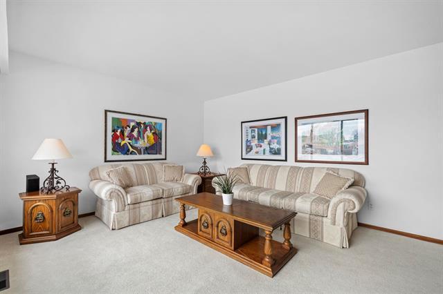 









35


Masterton

CR,
Winnipeg,




MB
R2P 0M8

