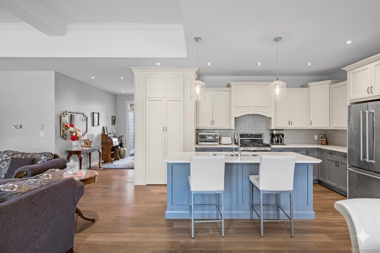 









939


Virginia

Rd,
Coombs,




BC
V0R 1M0

