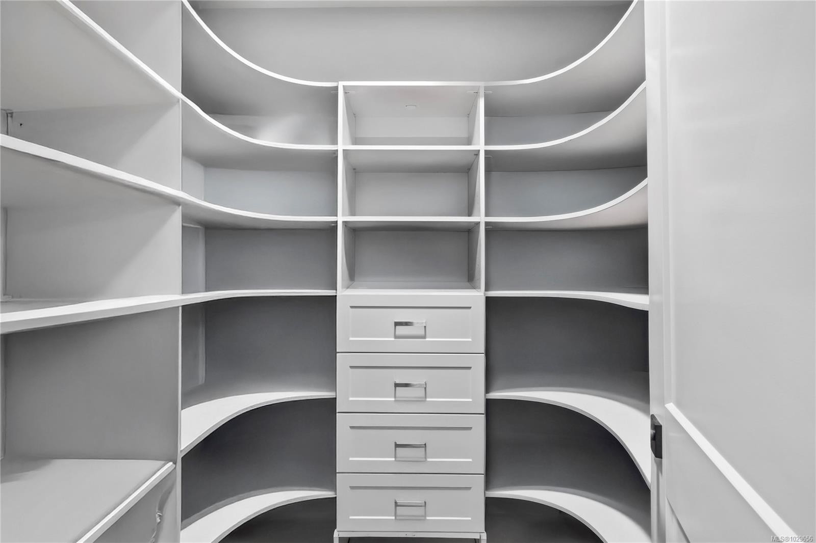 









939


Virginia

Rd,
Coombs,




BC
V0R 1M0

