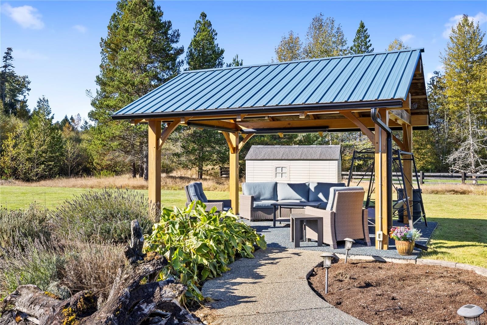 









939


Virginia

Rd,
Coombs,




BC
V0R 1M0

