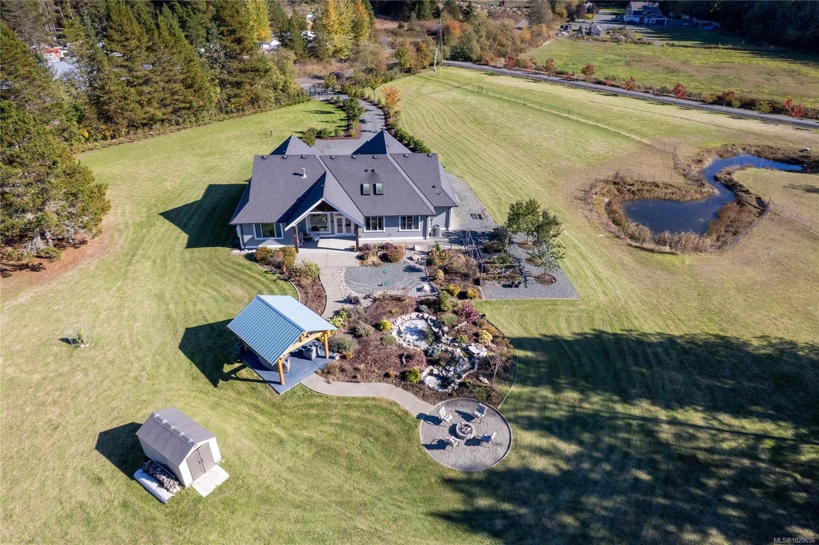 









939


Virginia

Rd,
Coombs,




BC
V0R 1M0

