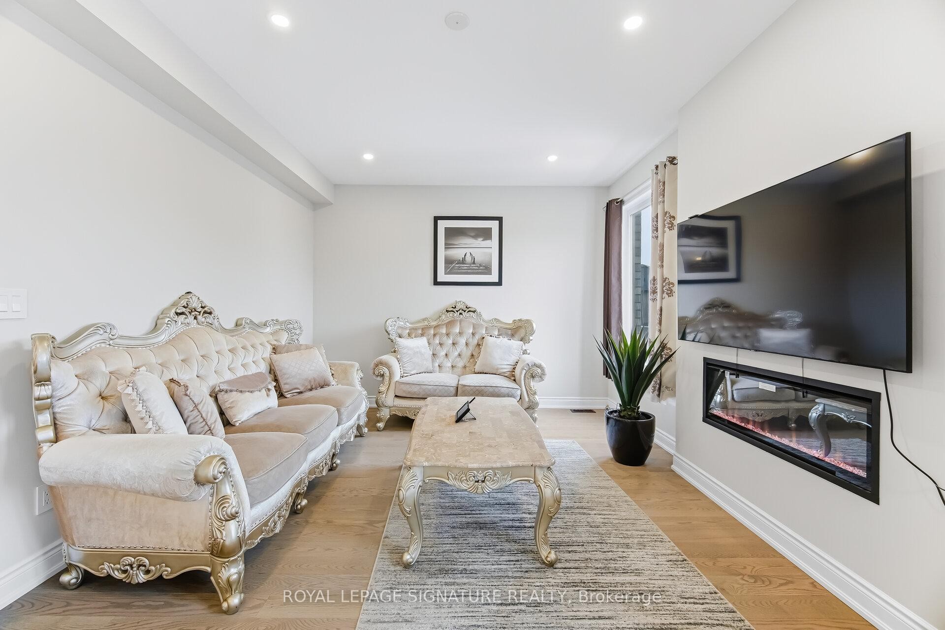 









78


Bearberry

Road,
Springwater,




ON
L9X 2C9

