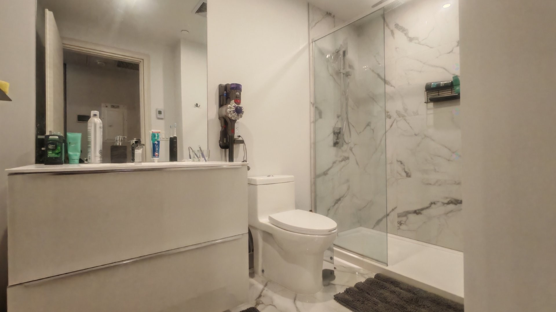 









1400


Boul. René-Lévesque O.

, 2307,
Montréal (Ville-Marie),




QC
H3G1T6

