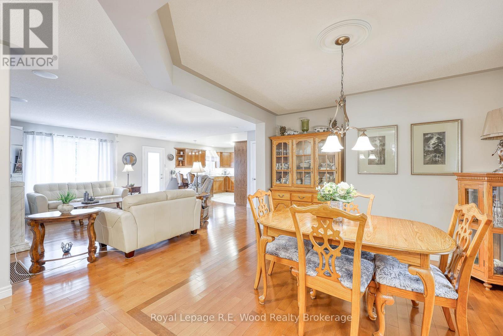 












36 MORNING GLORY DRIVE

,
Tillsonburg,




Ontario
N4G5S9

