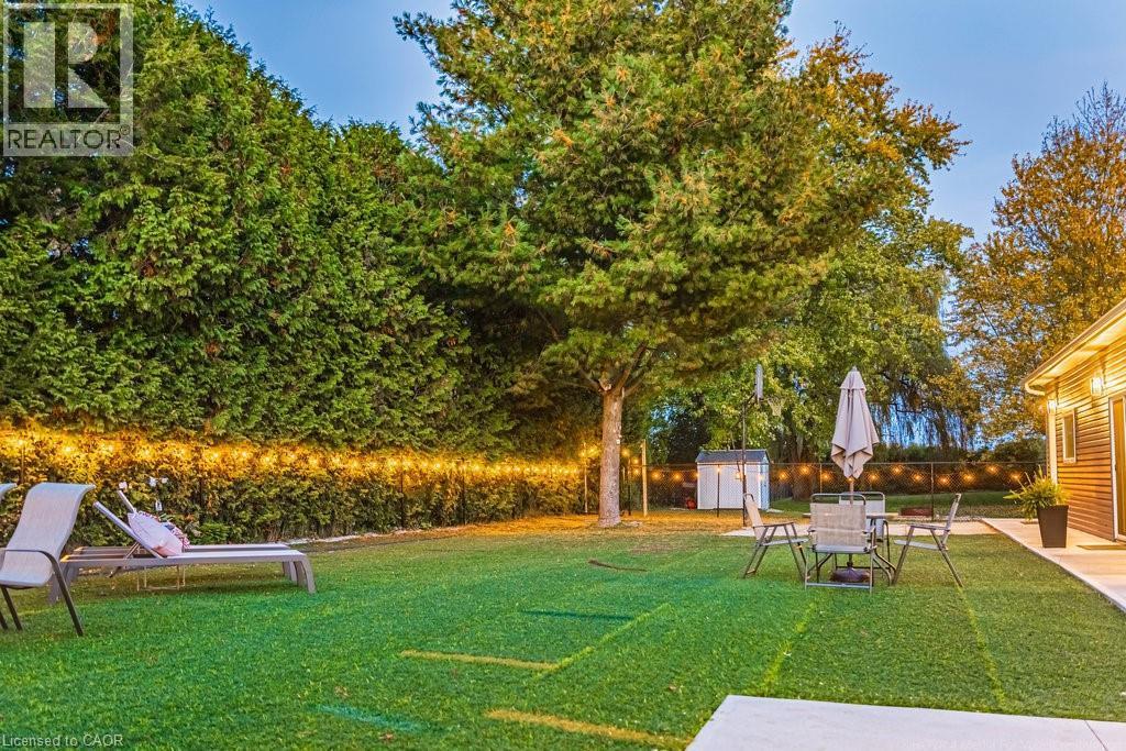 












183 SUNNYRIDGE Road

,
Ancaster,




Ontario
L0R1R0

