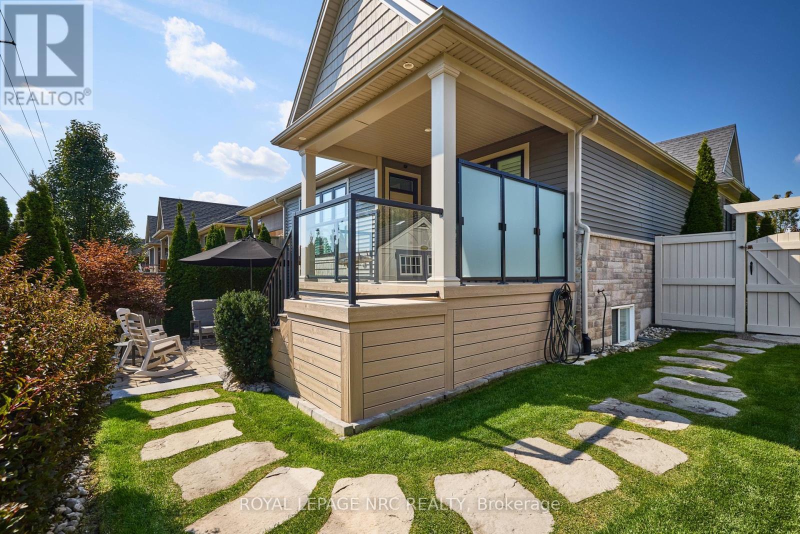 












55 ANDREW LANE

,
Thorold (Hurricane/Merrittville),




Ontario
L2V0E4

