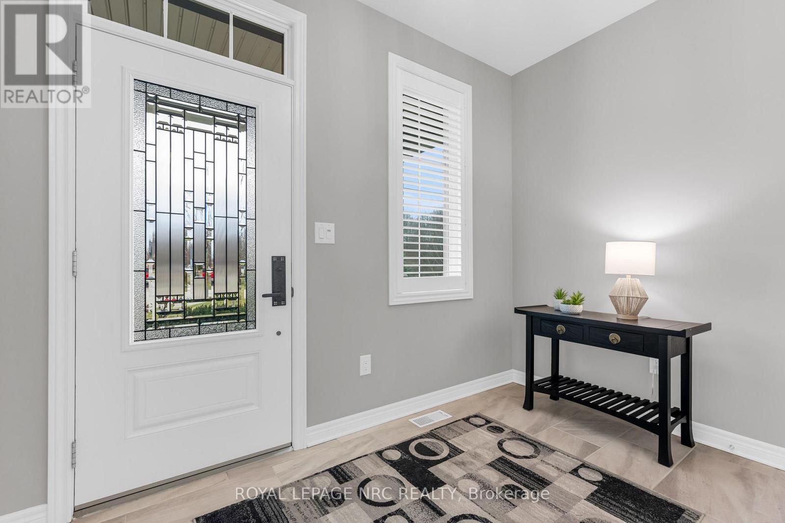 












55 ANDREW LANE

,
Thorold (Hurricane/Merrittville),




Ontario
L2V0E4

