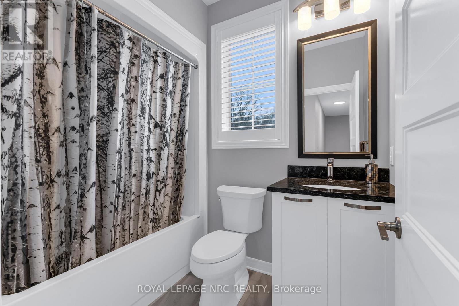 












55 ANDREW LANE

,
Thorold (Hurricane/Merrittville),




Ontario
L2V0E4

