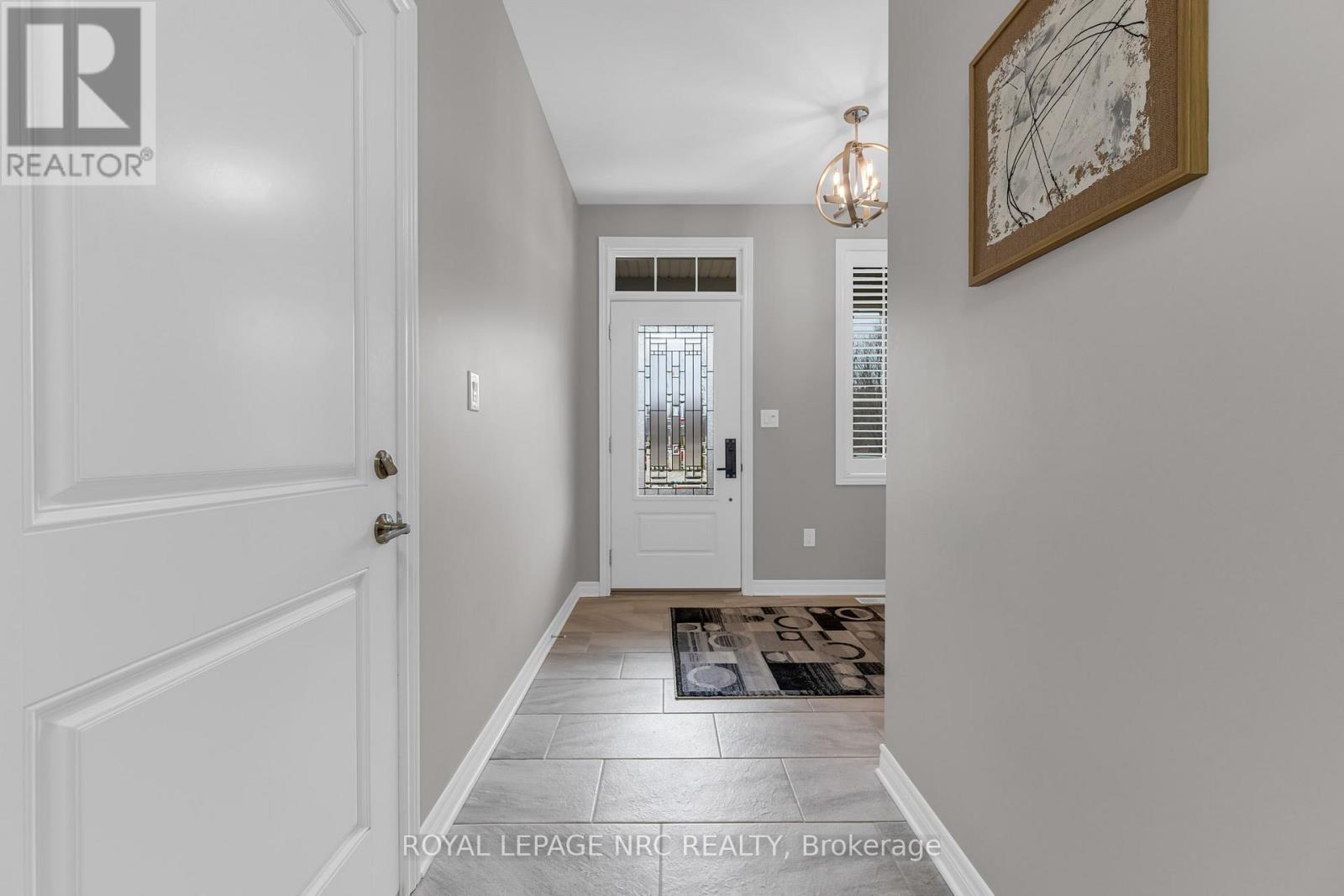 












55 ANDREW LANE

,
Thorold (Hurricane/Merrittville),




Ontario
L2V0E4

