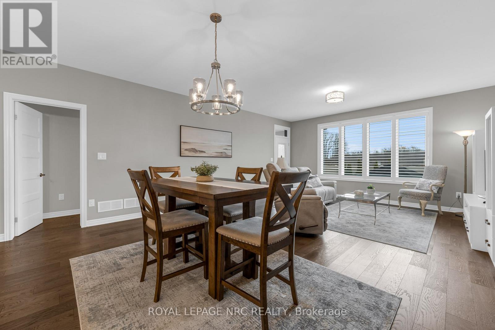 












55 ANDREW LANE

,
Thorold (Hurricane/Merrittville),




Ontario
L2V0E4

