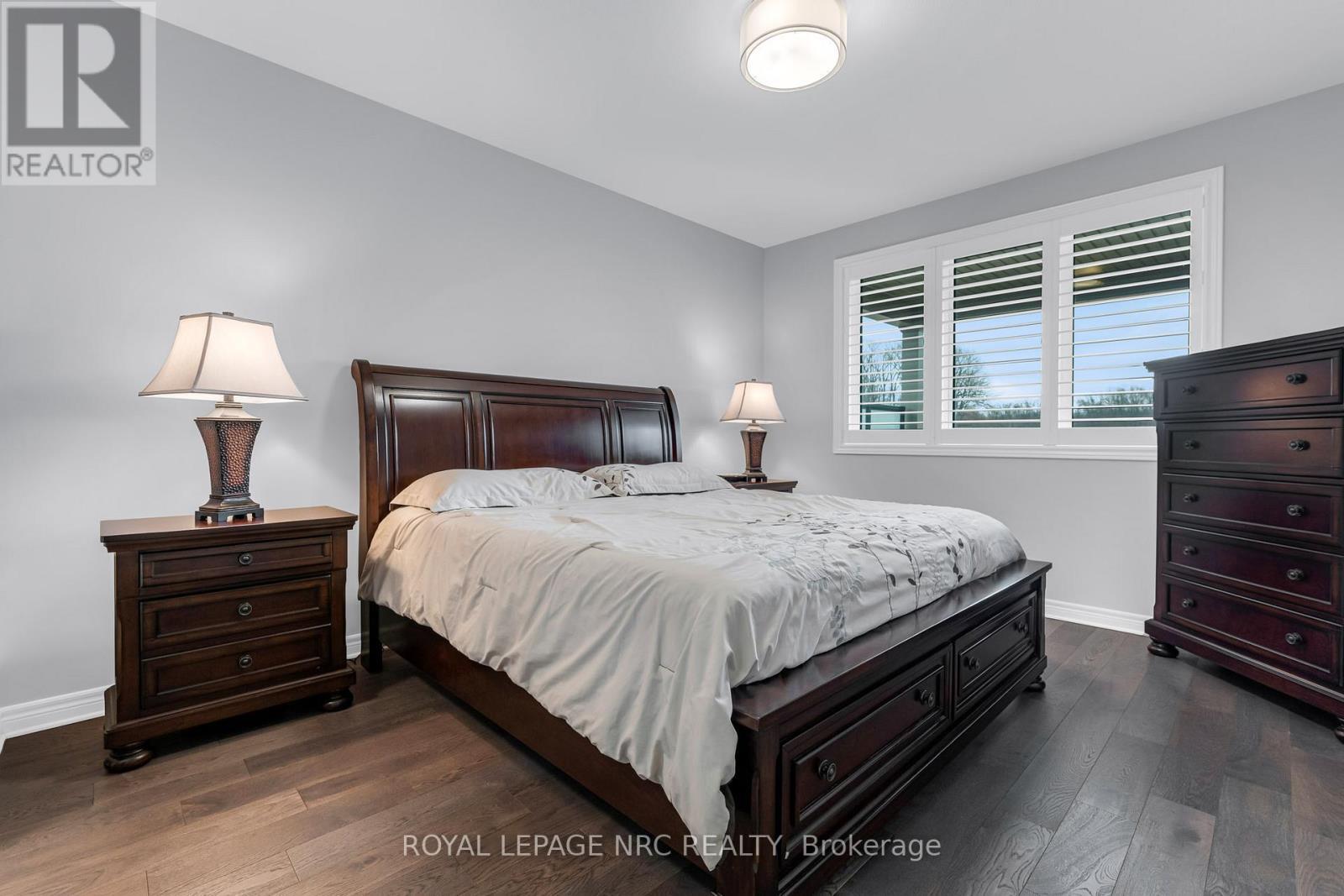 












55 ANDREW LANE

,
Thorold (Hurricane/Merrittville),




Ontario
L2V0E4

